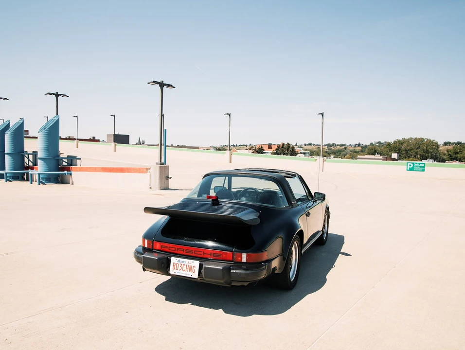 1984 Porsche 911 Carrera 3.2 - Image 21 of 31