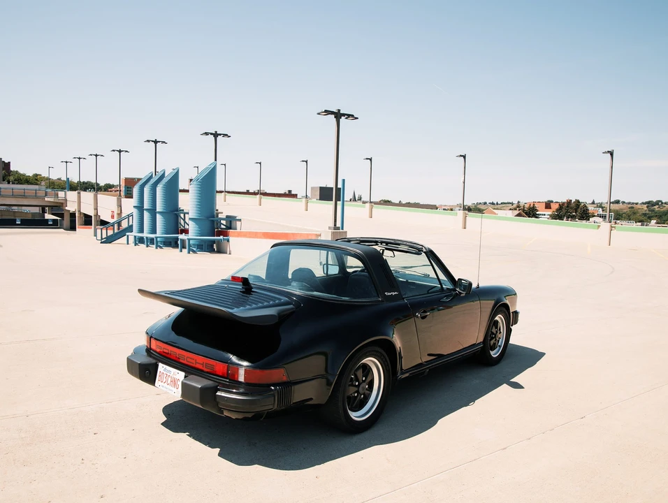 1984 Porsche 911 Carrera 3.2 - Image 23 of 31