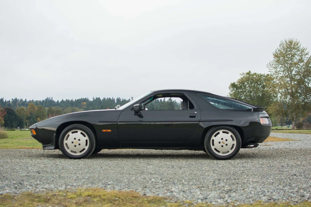 1984 Porsche 928 S - Image 10 of 31