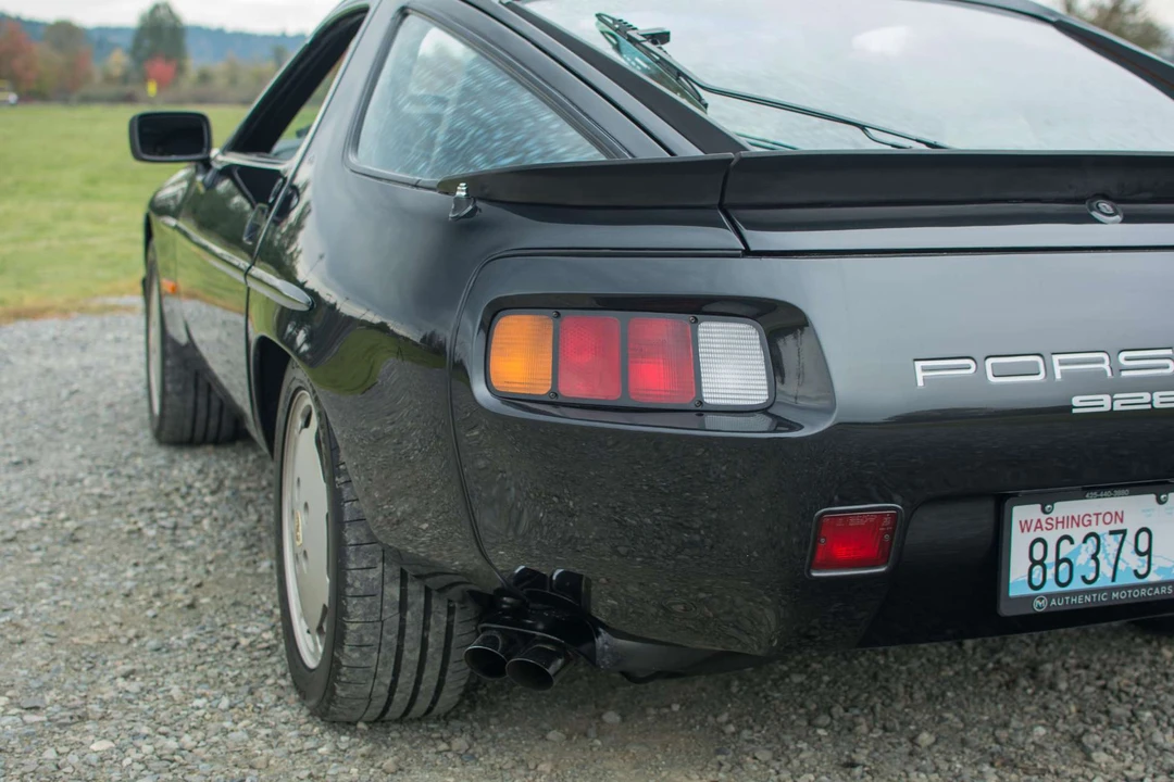 1984 Porsche 928 S - Image 21 of 31