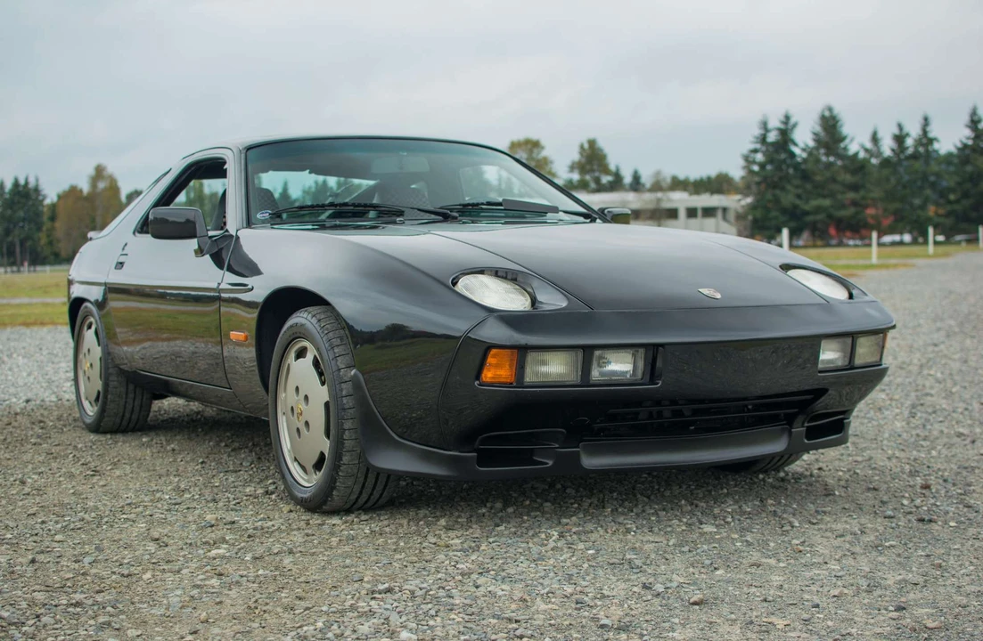 1984 Porsche 928 S - Image 4 of 31