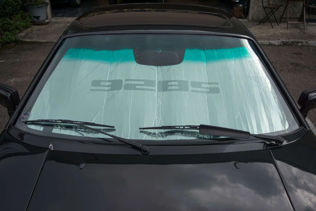 1984 Porsche 928 S - Image 25 of 31