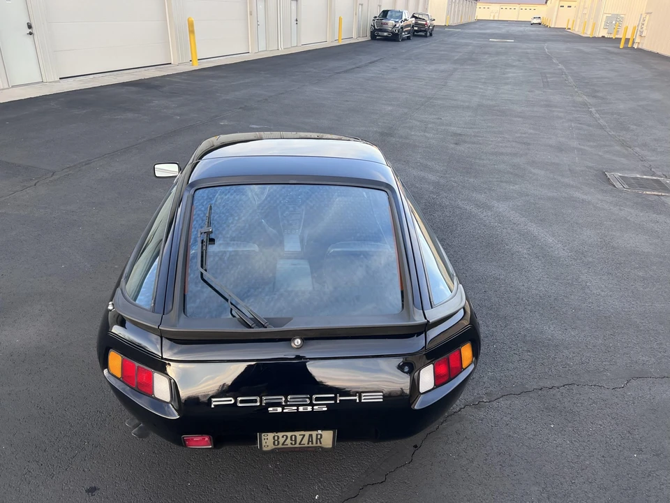 1984 Porsche 928 S - Image 18 of 31