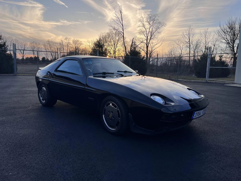 1984 Porsche 928 S - Image 11 of 31