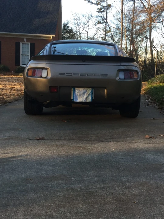1984 Porsche 928 S - Image 6 of 31