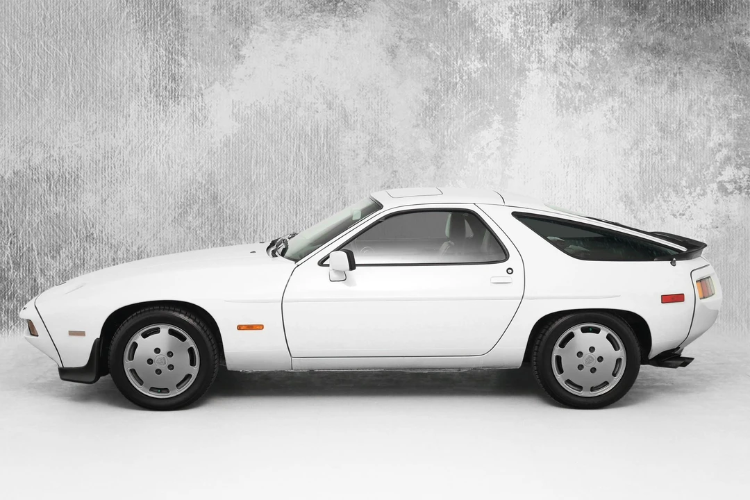 1984 Porsche 928 S - Image 17 of 31