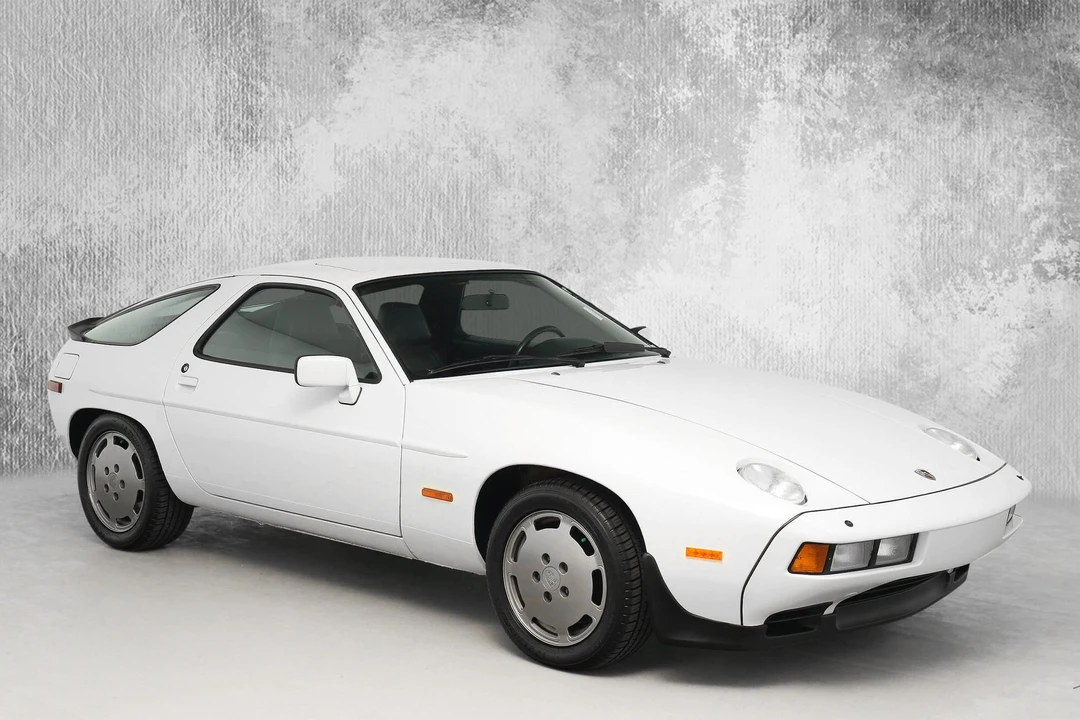 1984 Porsche 928 S - Image 7 of 31