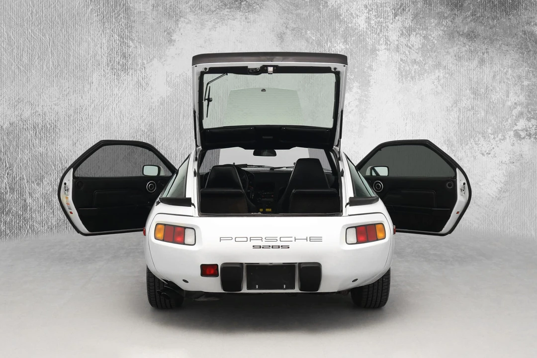 1984 Porsche 928 S - Image 29 of 31