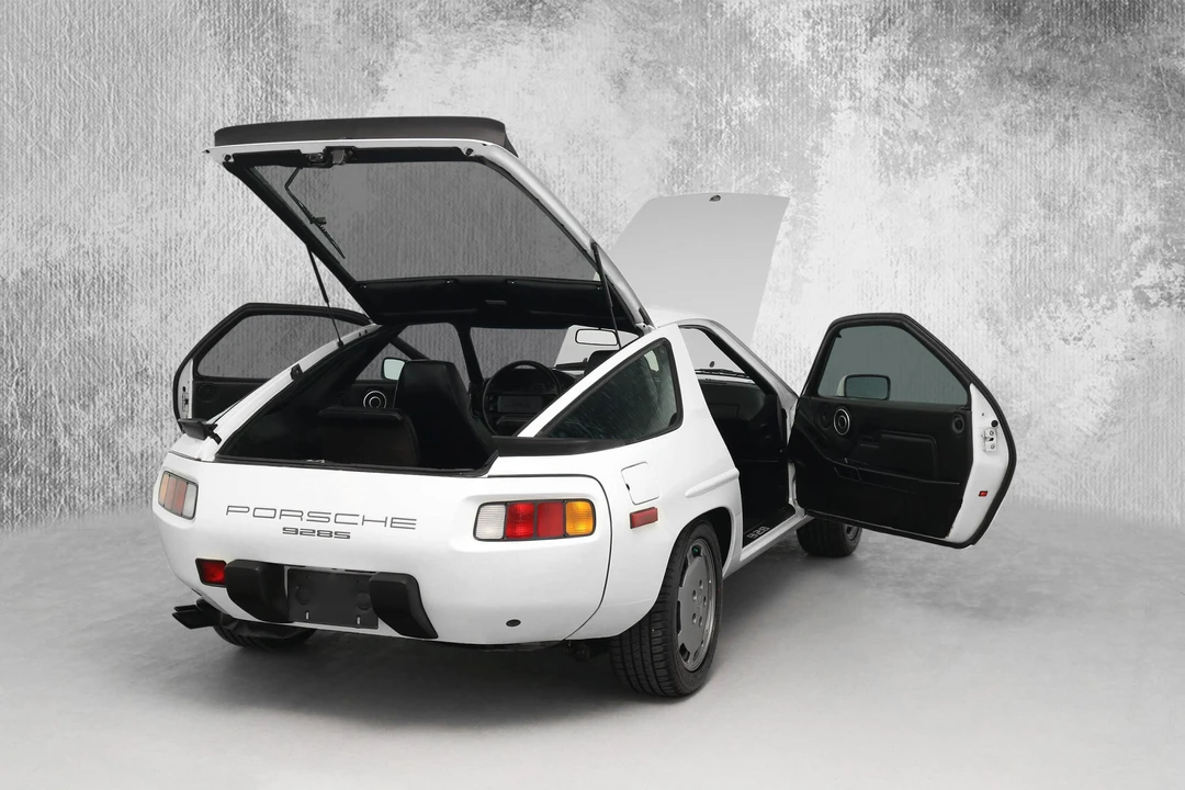 1984 Porsche 928 S - Image 28 of 31