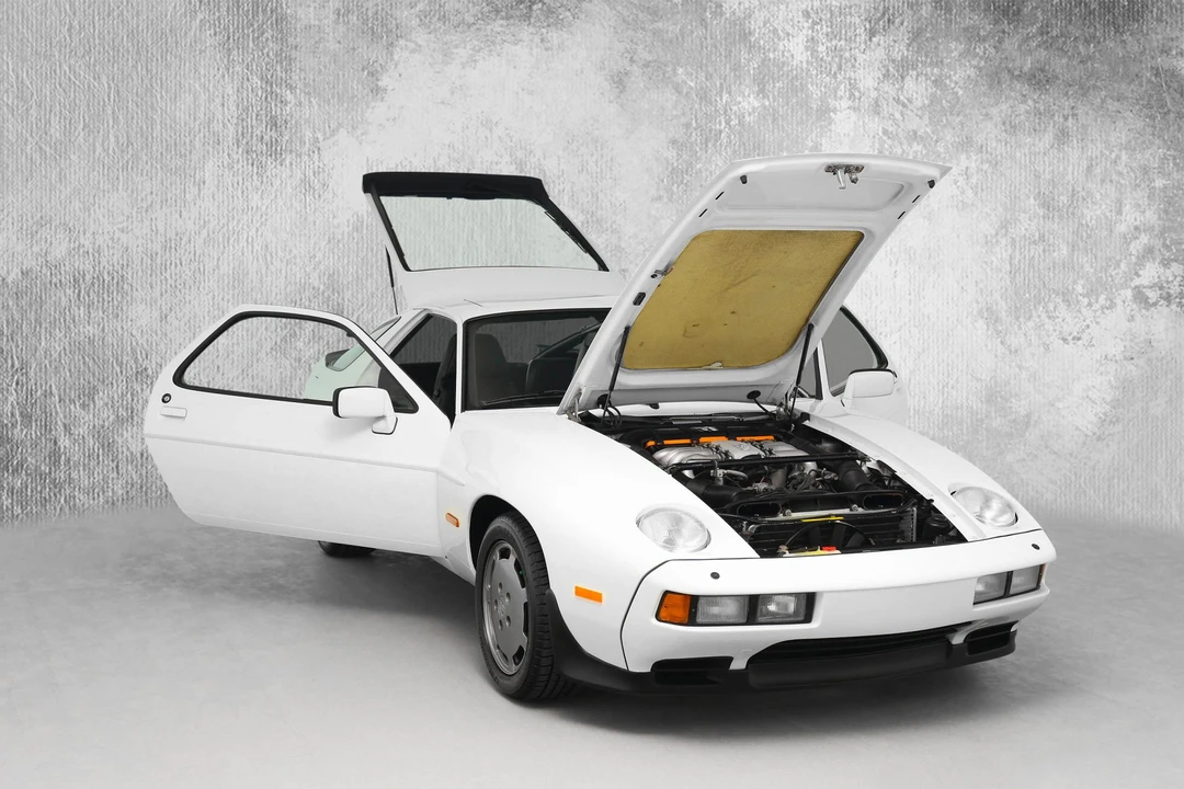 1984 Porsche 928 S - Image 22 of 31