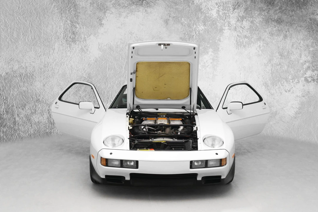 1984 Porsche 928 S - Image 21 of 31