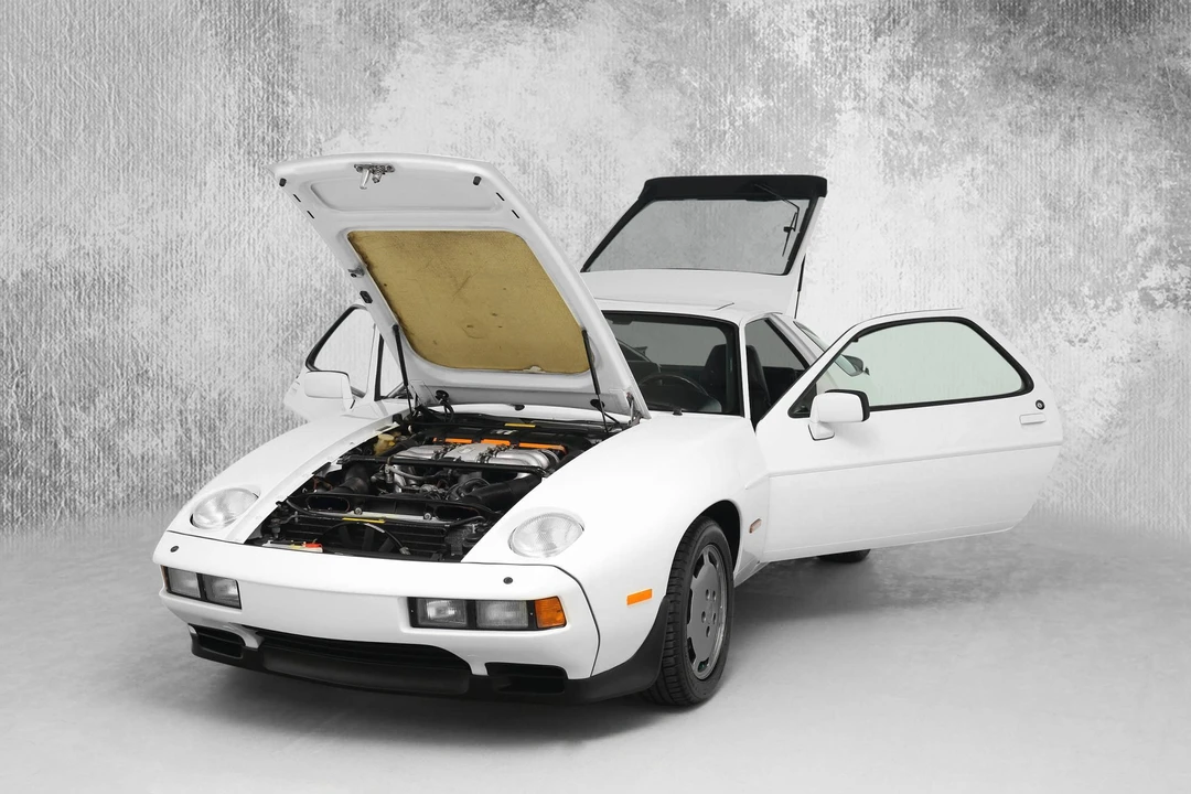 1984 Porsche 928 S - Image 20 of 31