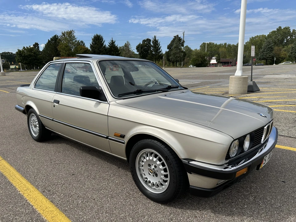 1985 BMW E30 3 Series - Image 19 of 31