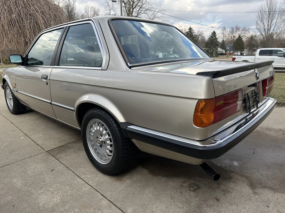 1985 BMW E30 3 Series - Image 14 of 31