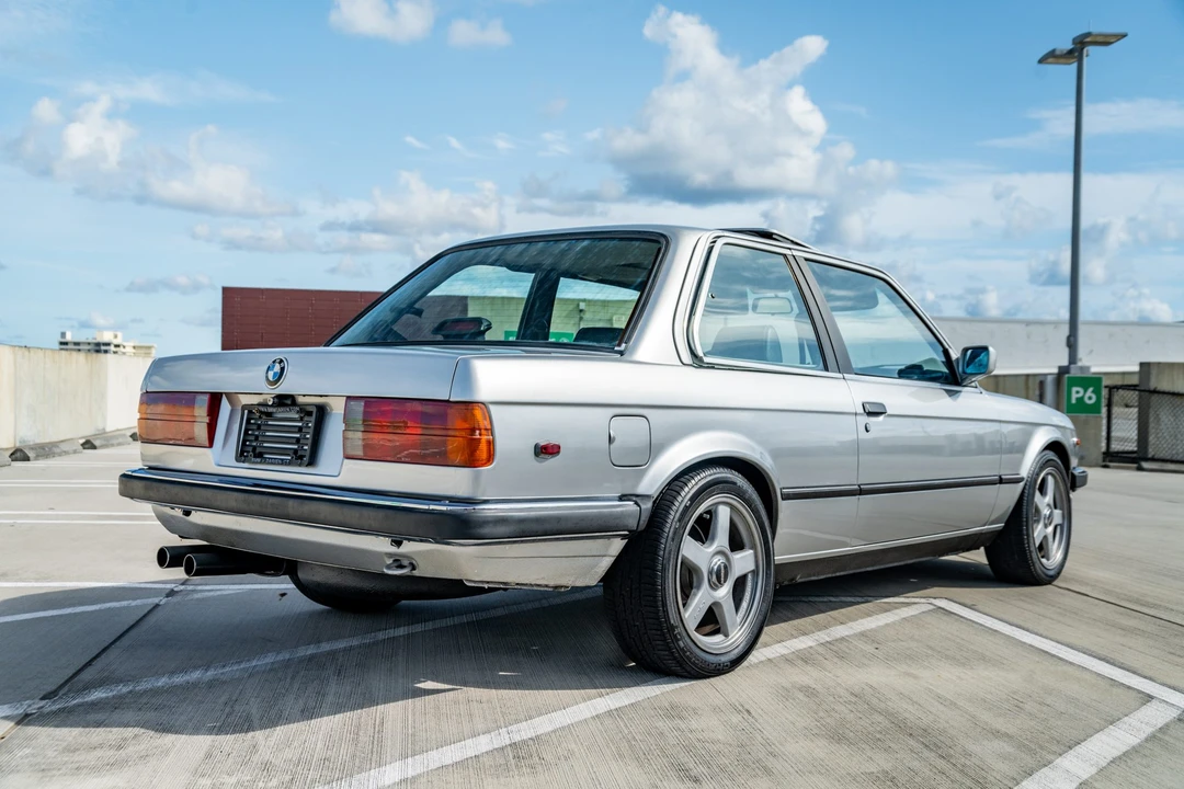 1985 BMW E30 3 Series - Image 6 of 31