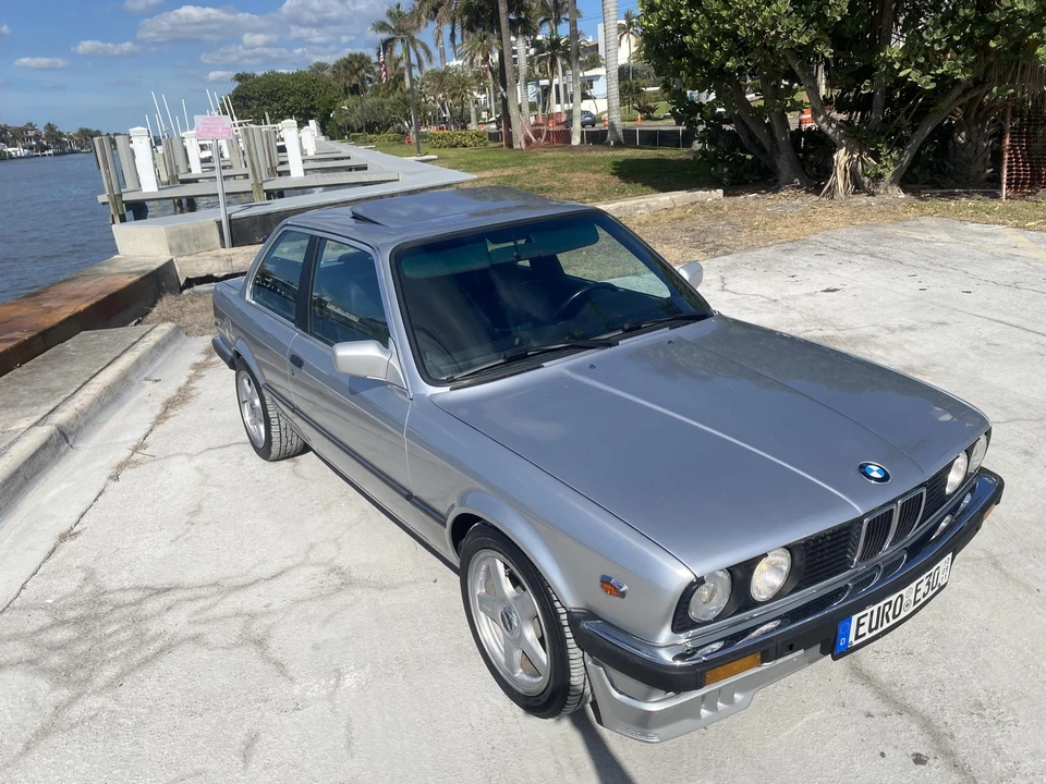 1985 BMW E30 3 Series - Image 14 of 31