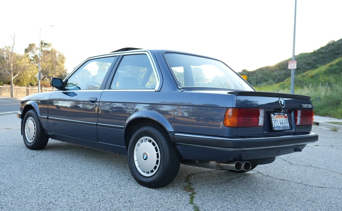 1985 BMW E30 3 Series - Image 13 of 31