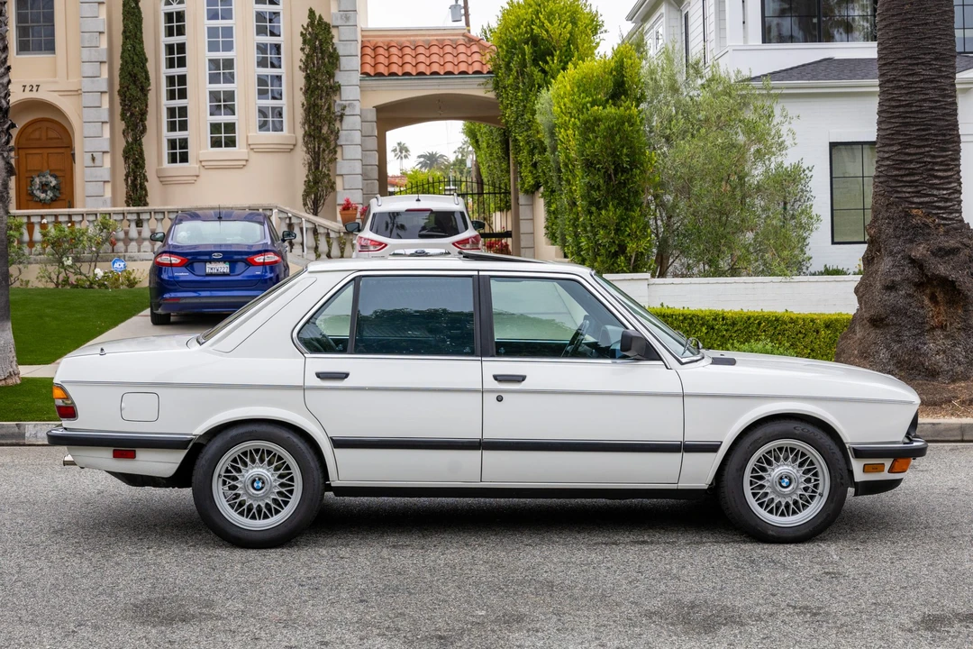 1985 BMW E28 5 Series - Image 5 of 31