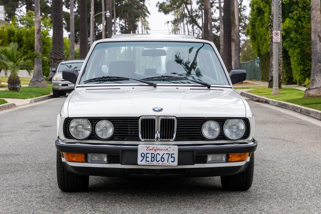 1985 BMW E28 5 Series - Image 2 of 31
