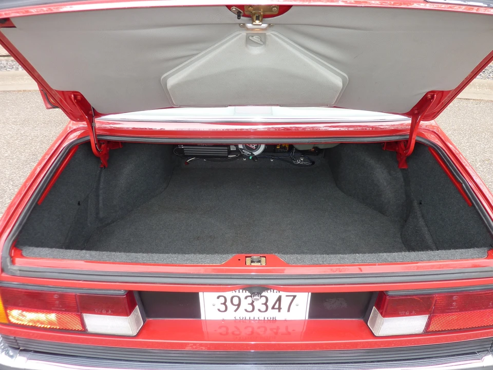1985 BMW E24 6 Series - Image 24 of 31