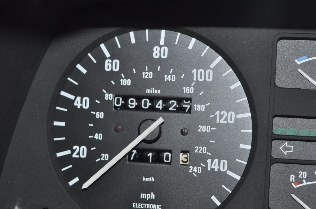 1985 BMW E23 7 Series - Image 27 of 31