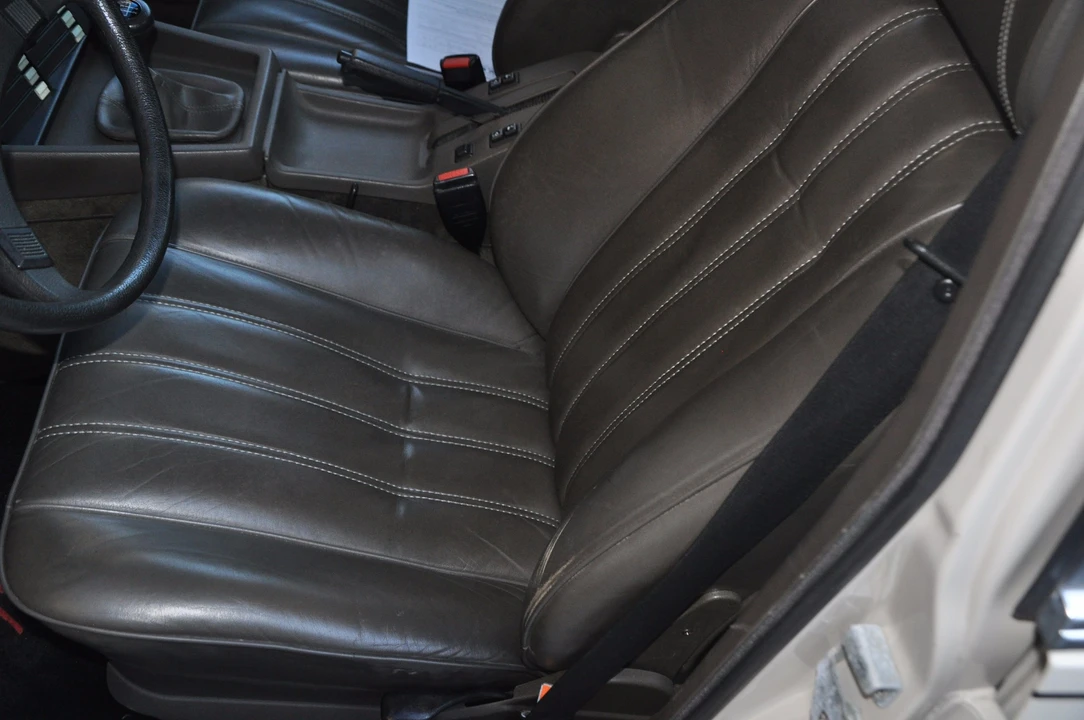 1985 BMW E23 7 Series - Image 17 of 31
