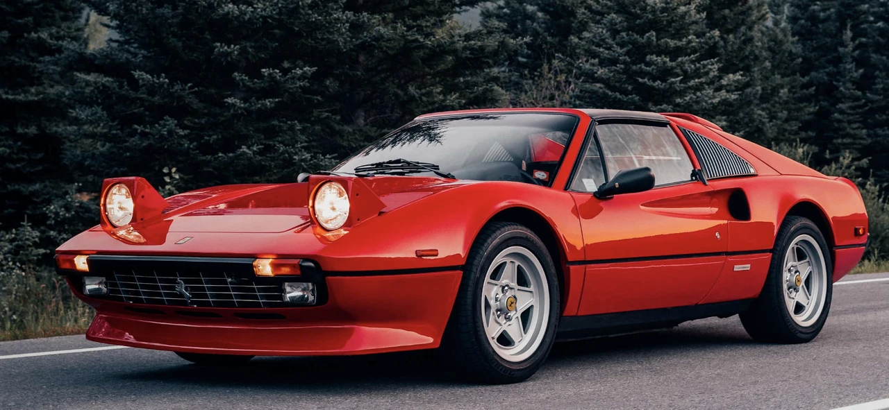 1985 Ferrari 308 GTS QV - Image 2 of 31