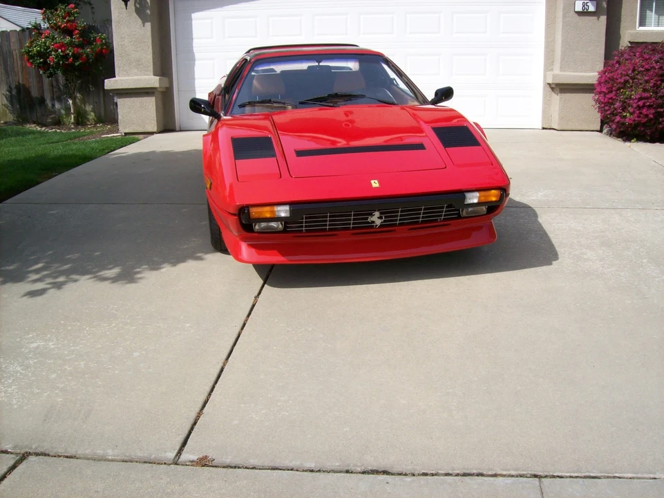 1985 Ferrari 308 GTS QV - Image 11 of 31