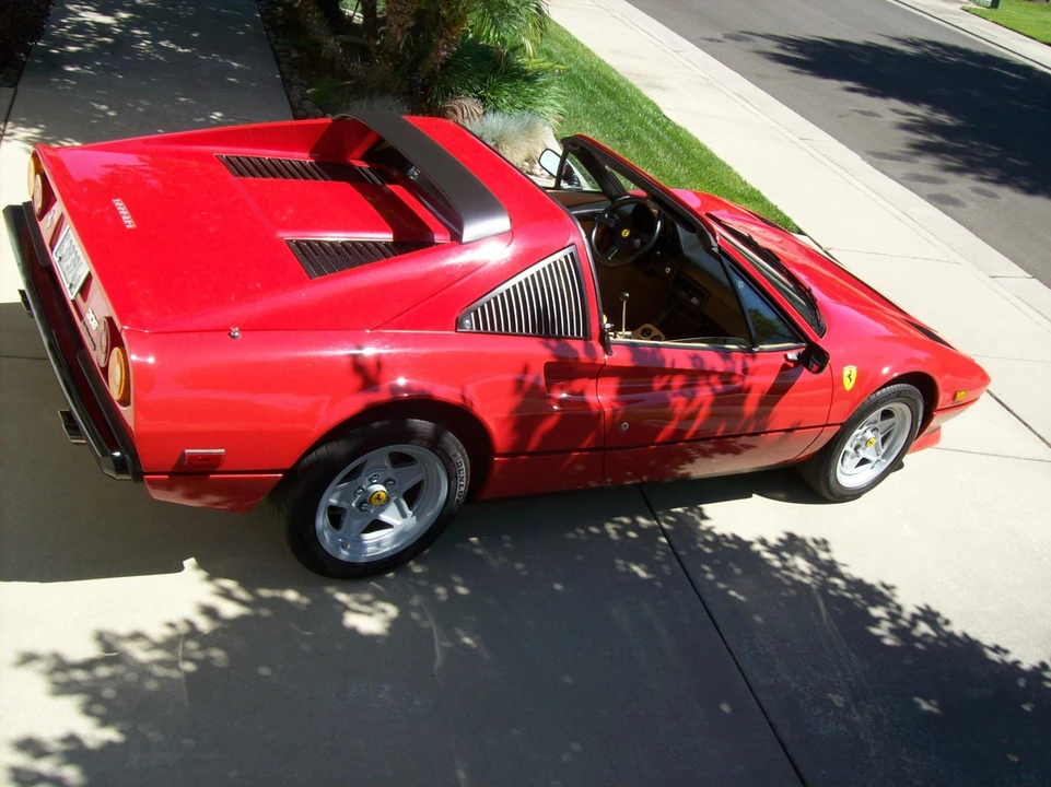 1985 Ferrari 308 GTS QV - Image 6 of 31