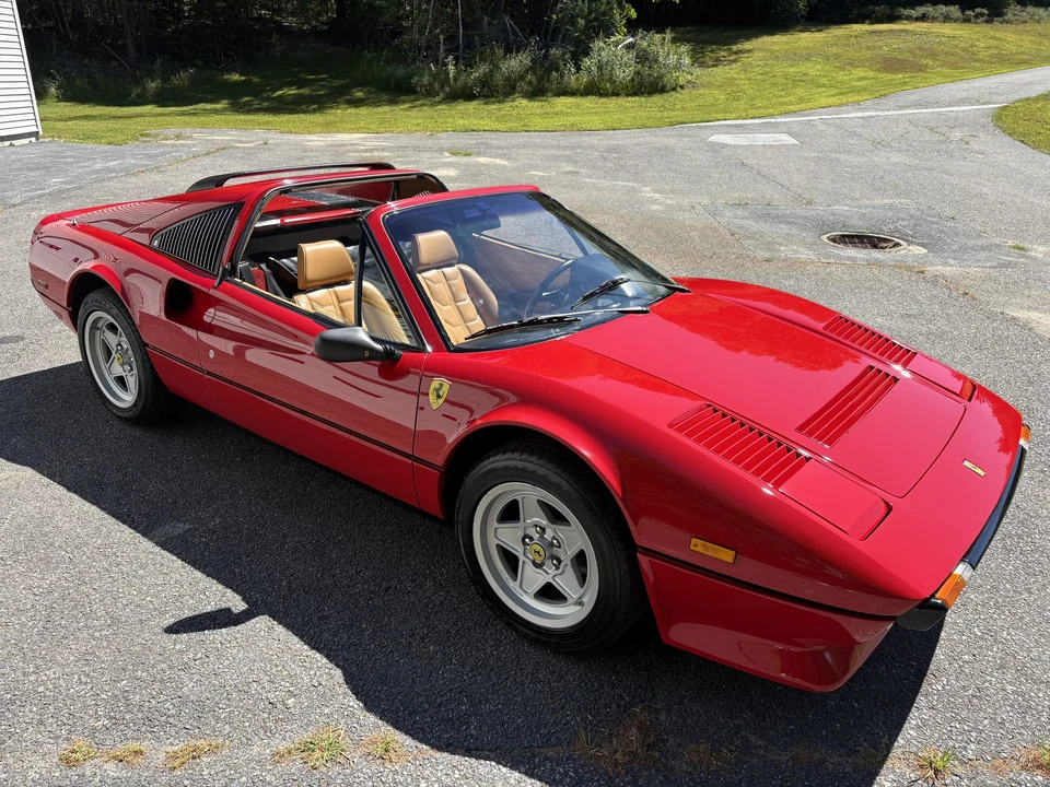 1985 Ferrari 308 GTS QV - Image 2 of 31