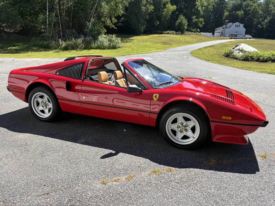 1985 Ferrari 308 GTS QV - Image 24 of 31