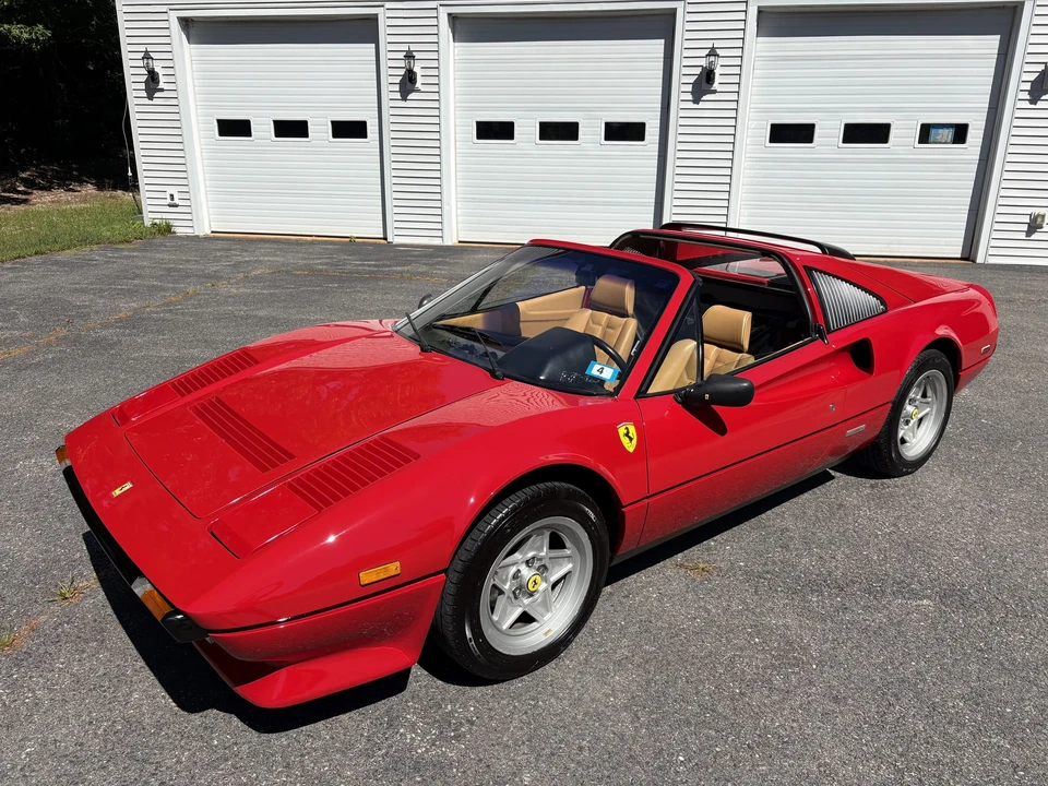 1985 Ferrari 308 GTS QV - Image 8 of 31