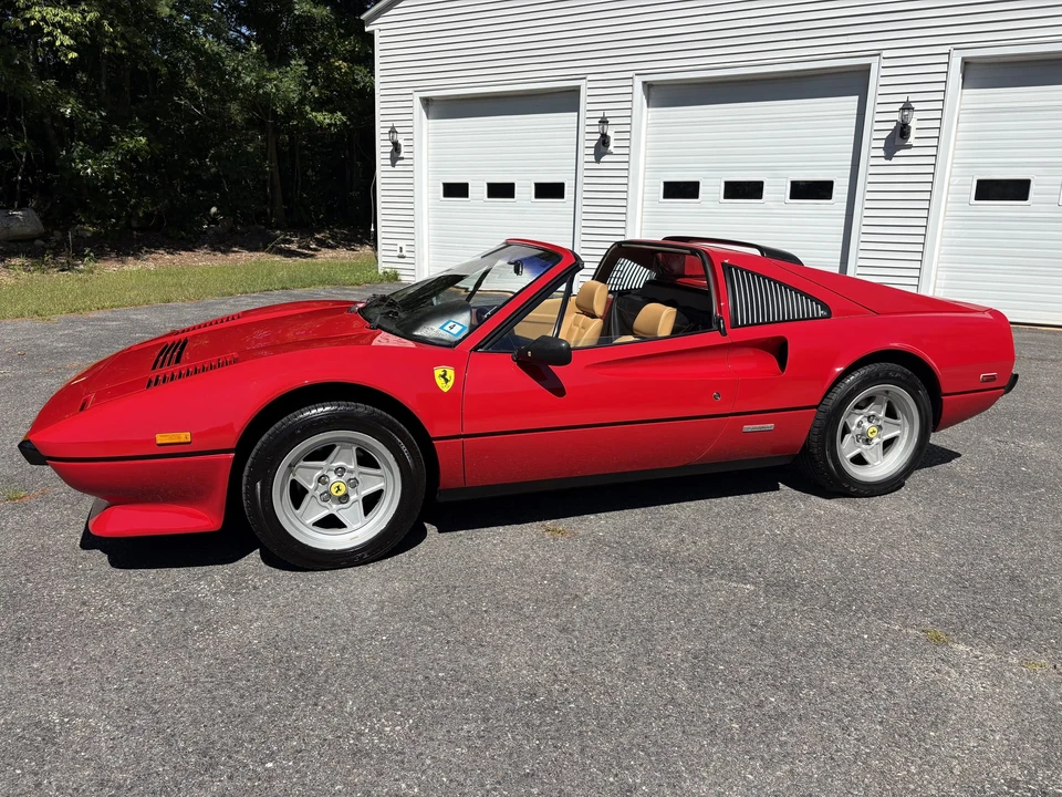 1985 Ferrari 308 GTS QV - Image 11 of 31