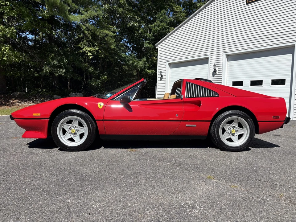 1985 Ferrari 308 GTS QV - Image 13 of 31