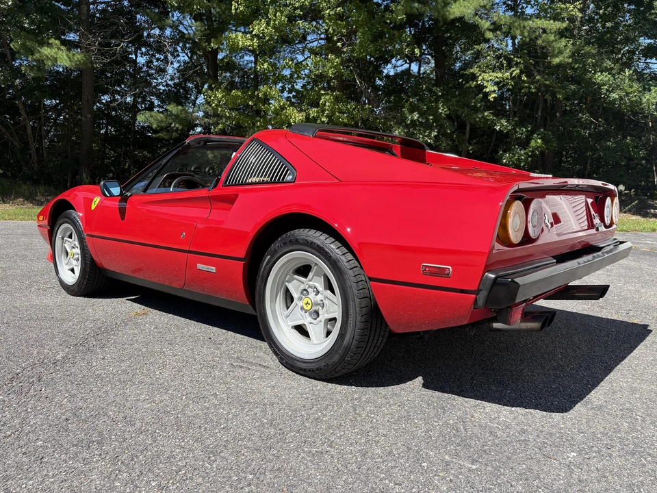 1985 Ferrari 308 GTS QV - Image 15 of 31