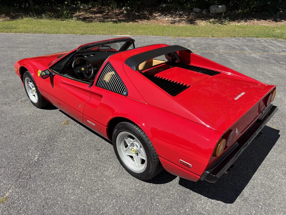 1985 Ferrari 308 GTS QV - Image 14 of 31