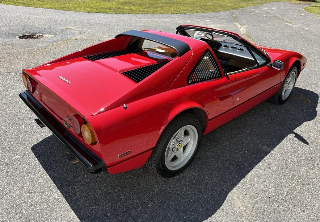 1985 Ferrari 308 GTS QV - Image 18 of 31