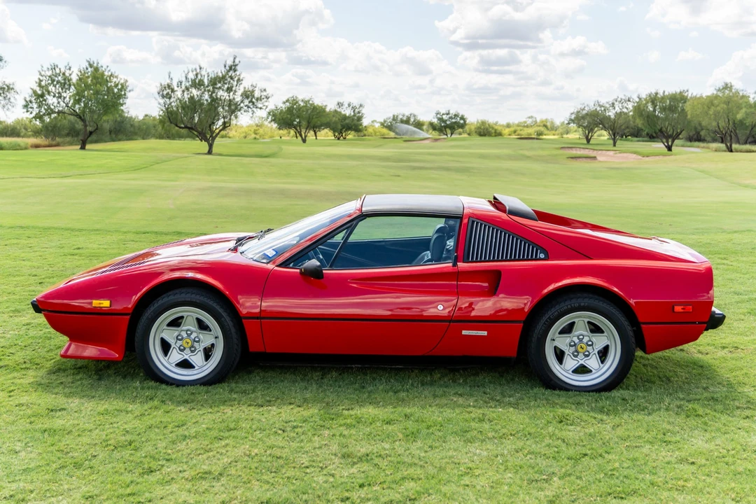 1985 Ferrari 308 GTS QV - Image 12 of 31