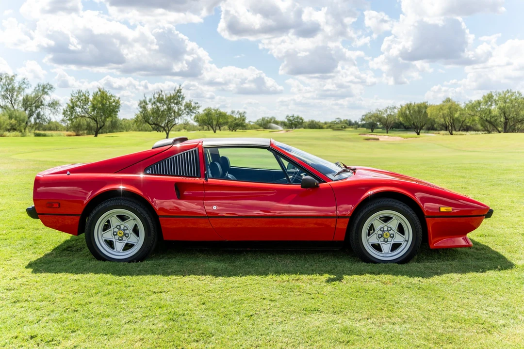 1985 Ferrari 308 GTS QV - Image 7 of 31