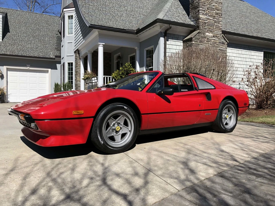 1985 Ferrari 308 GTS QV - Image 2 of 31