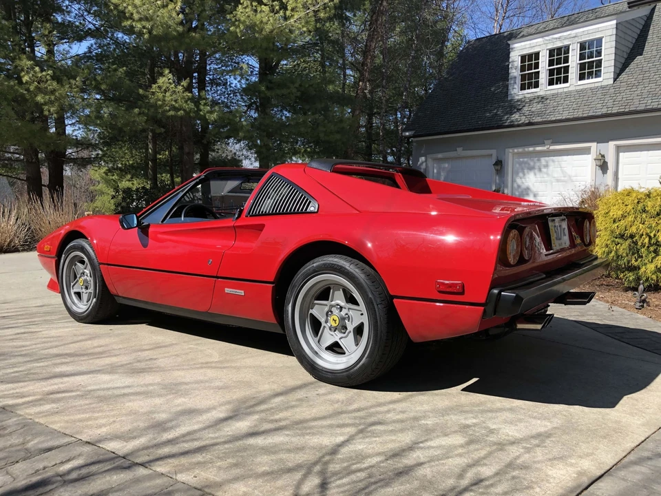 1985 Ferrari 308 GTS QV - Image 6 of 31