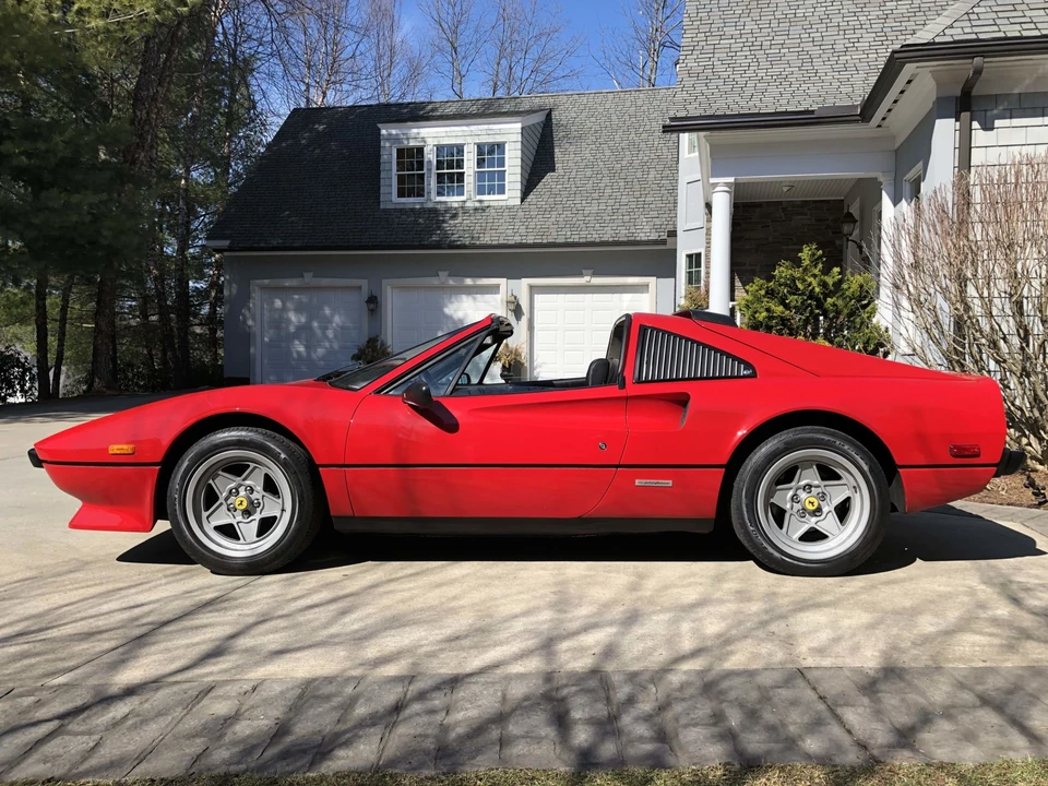 1985 Ferrari 308 GTS QV - Image 5 of 31