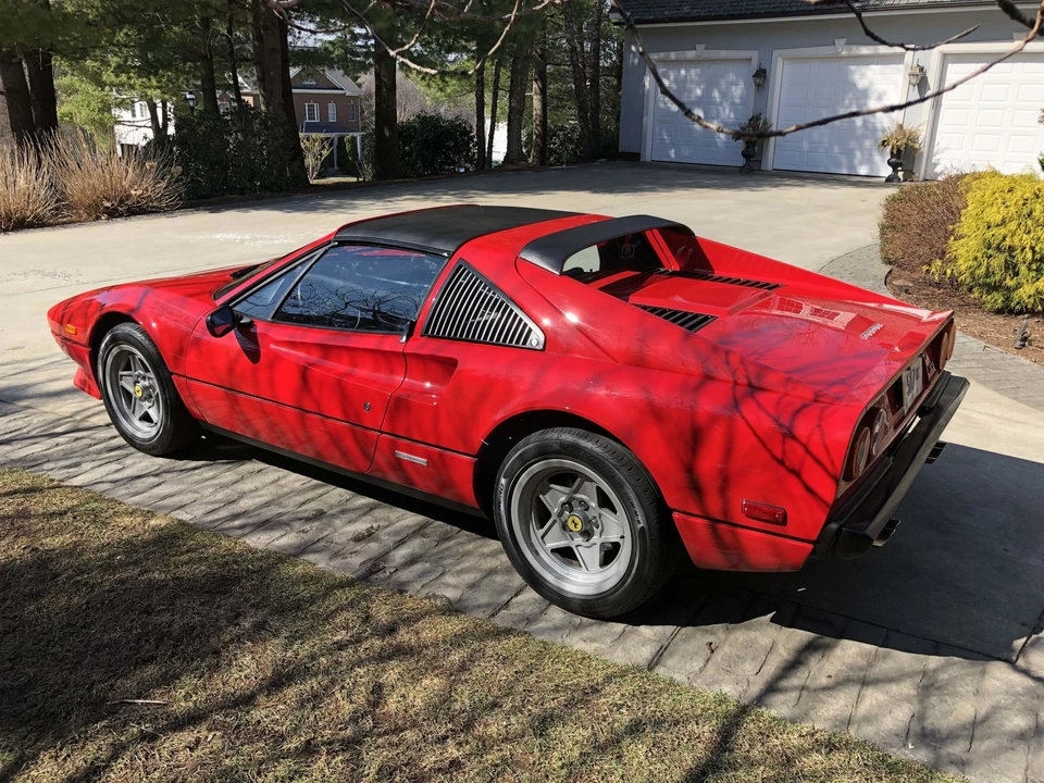 1985 Ferrari 308 GTS QV - Image 23 of 31