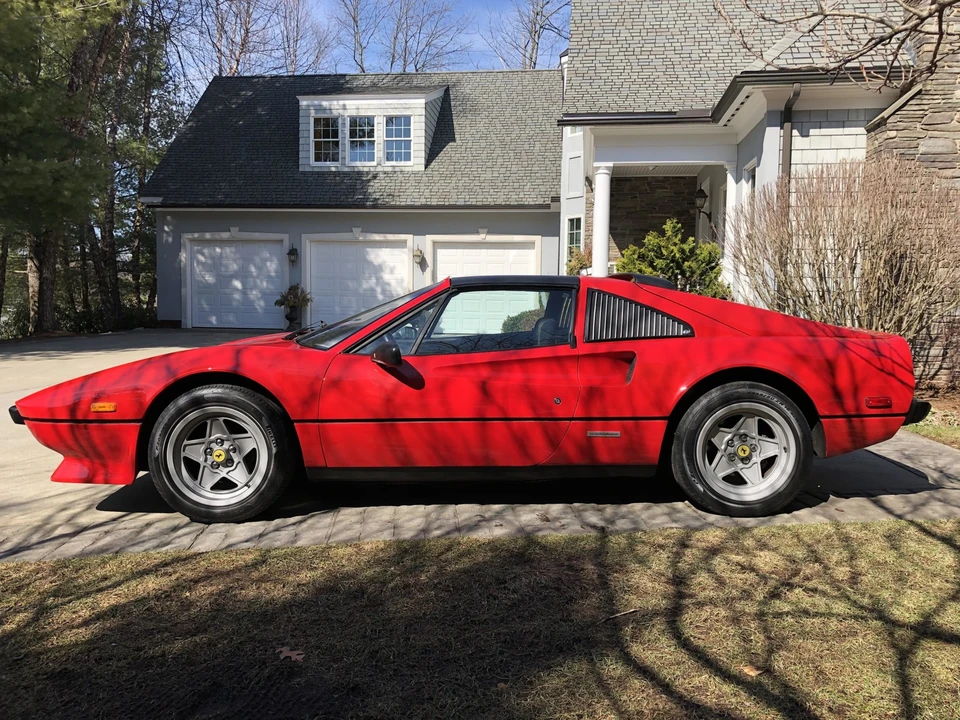 1985 Ferrari 308 GTS QV - Image 22 of 31