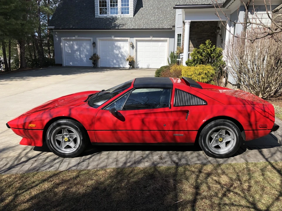 1985 Ferrari 308 GTS QV - Image 21 of 31