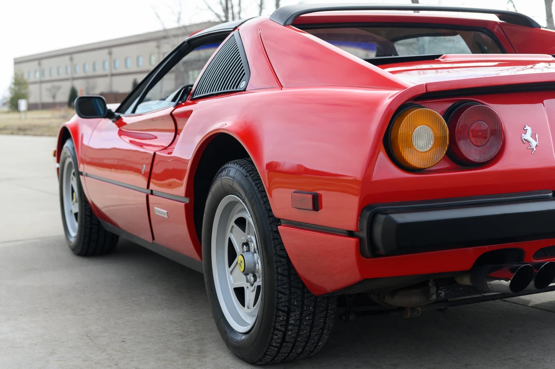 1985 Ferrari 308 GTS QV - Image 17 of 31