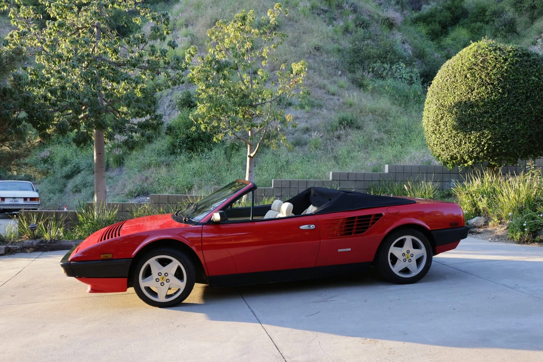 1985 Ferrari Mondial QV - Image 24 of 31