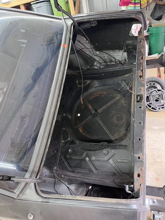 1985 Mercedes-Benz 190E 2.3-16 & 2.5-16 - Image 26 of 31