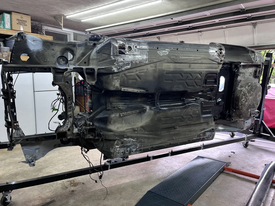 1985 Mercedes-Benz 190E 2.3-16 & 2.5-16 - Image 14 of 31