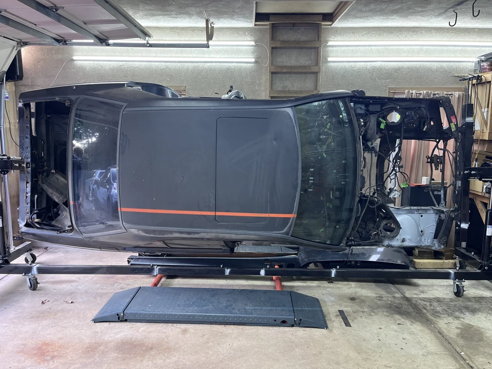 1985 Mercedes-Benz 190E 2.3-16 & 2.5-16 - Image 6 of 31